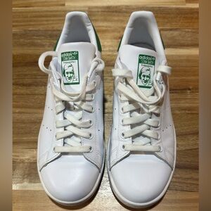 Adidas Classic Stan Smith White Green Size 7.5 Lace Closure Timeless Trainers